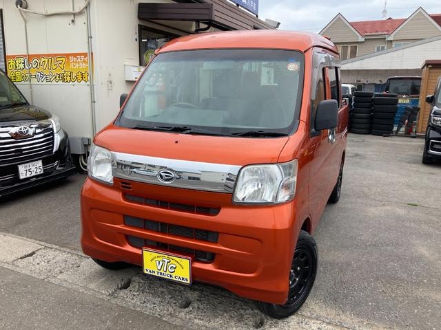 Daihatsu HIJET CARGO 2015 — фото автомобиля