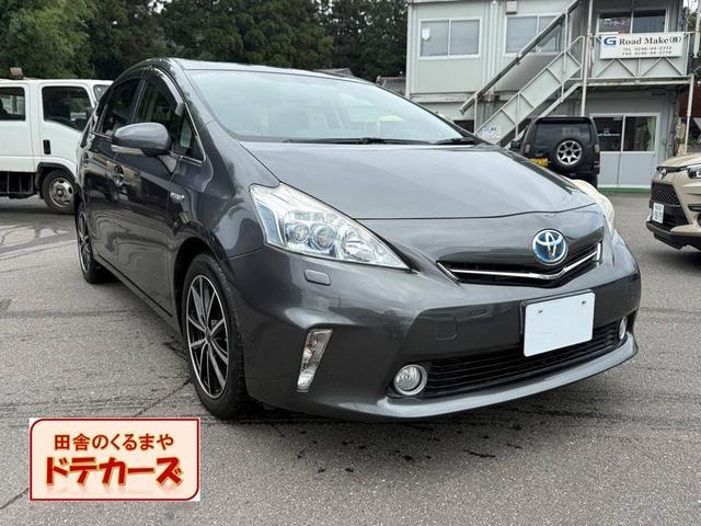 Toyota PRIUS ALPHA 2011 — фото автомобиля