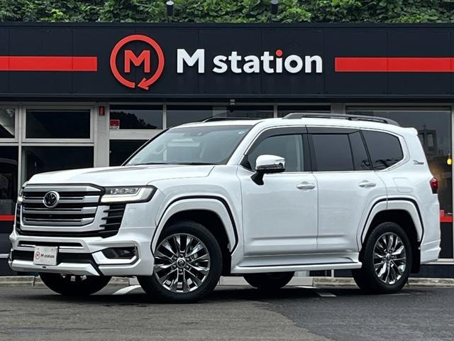 Toyota LAND CRUISER 2023 — фото автомобиля