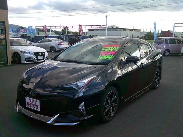Toyota PRIUS 2016 — фото автомобиля 1