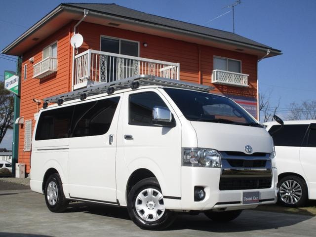 Toyota HIACE VAN 2021 — фото автомобиля 1