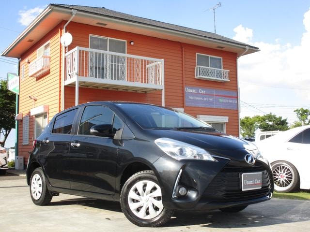 Toyota VITZ 2019 — фото автомобиля 1
