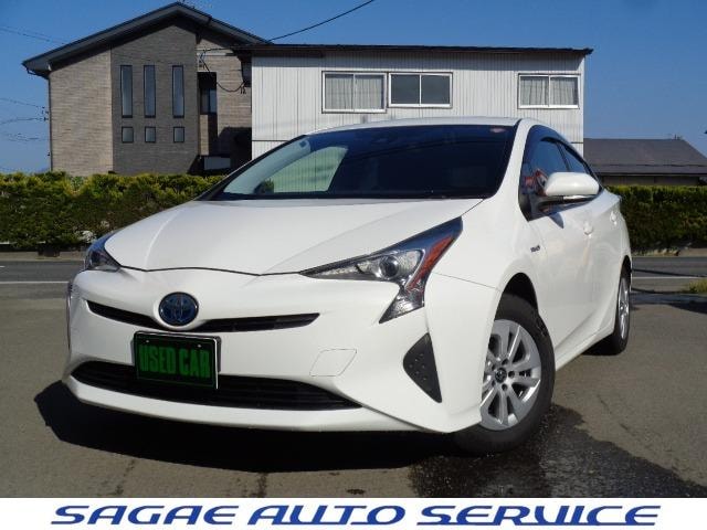 Toyota PRIUS 2017 — фото автомобиля 1