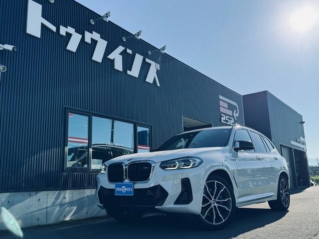 Bmw X3 2022 — фото автомобиля 1