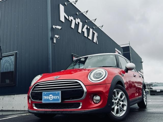 Mini  2019 — фото автомобиля