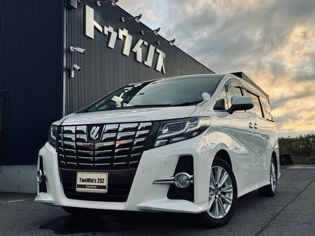 Toyota ALPHARD 2016 — фото автомобиля