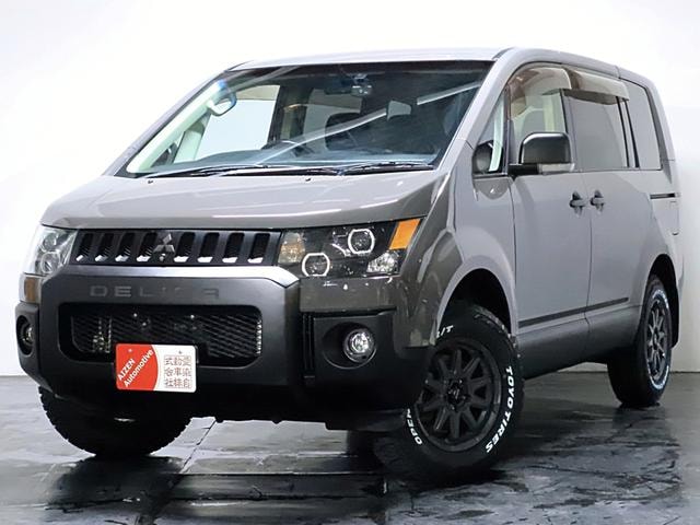 Mitsubishi DELICA D:5 2011 — фото автомобиля 1