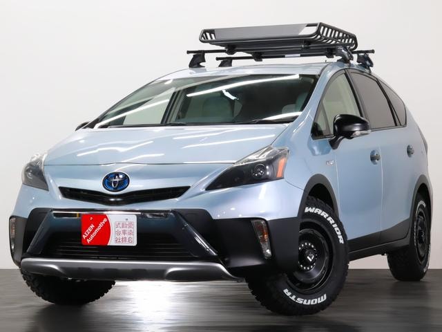 Toyota PRIUS ALPHA 2011 — фото автомобиля