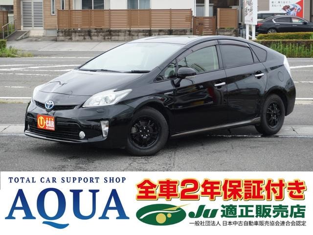 Toyota PRIUS 2012 — фото автомобиля 1