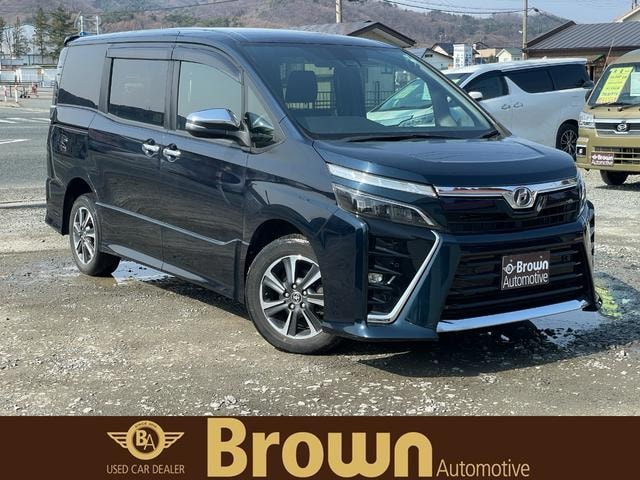 Toyota VOXY 2019 — фото автомобиля 1