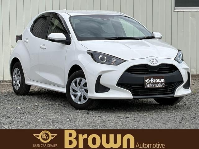 Toyota YARIS 2022 — фото автомобиля 1
