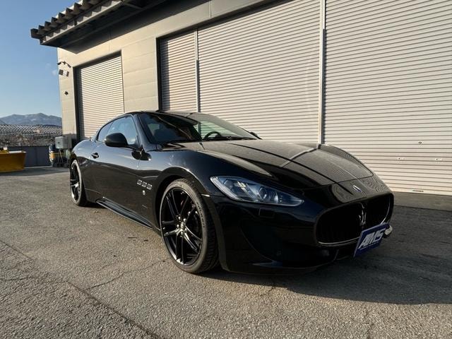 Maserati GRAN TURISMO 2015 — фото автомобиля