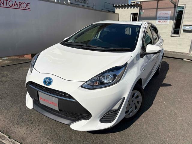 Toyota AQUA 2018 — фото автомобиля 1