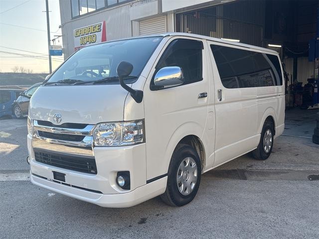 Toyota HIACE VAN 2015 — фото автомобиля 1