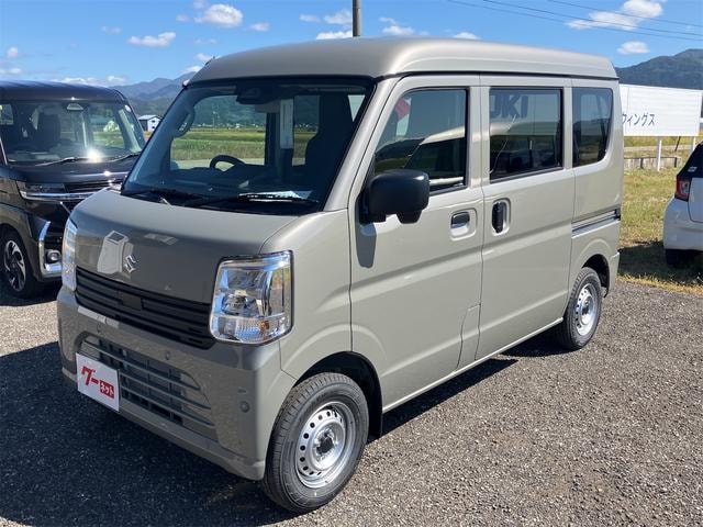 Suzuki EVERY 2026 — фото автомобиля 1