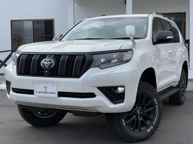 Toyota LAND CRUISER PRADO 2023 — фото автомобиля