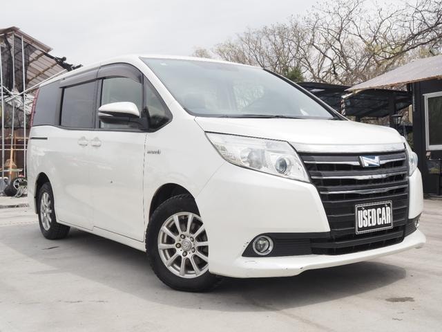 Toyota NOAH 2014 — фото автомобиля