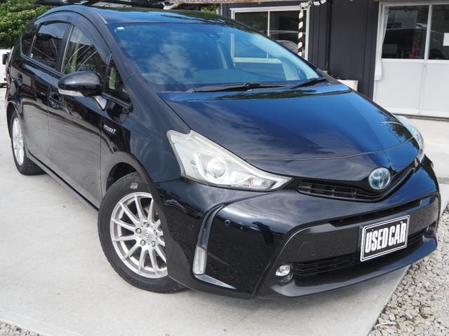 Toyota PRIUS ALPHA 2015 — фото автомобиля 1