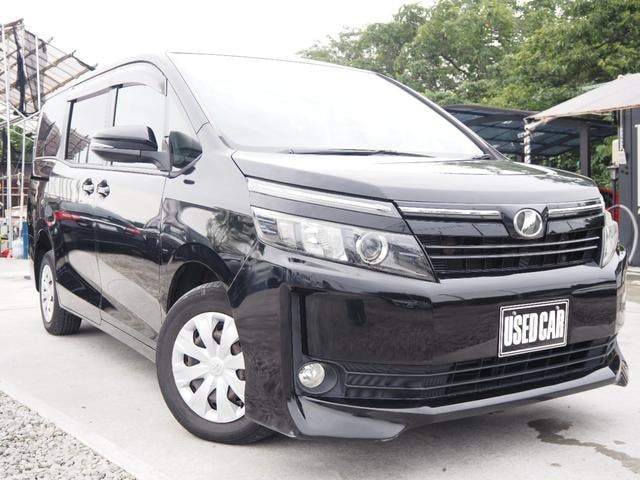 Toyota VOXY 2015 — фото автомобиля 1