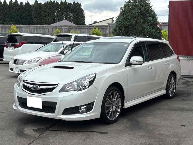 Subaru LEGACY TOURING WAGON 2010 — фото автомобиля