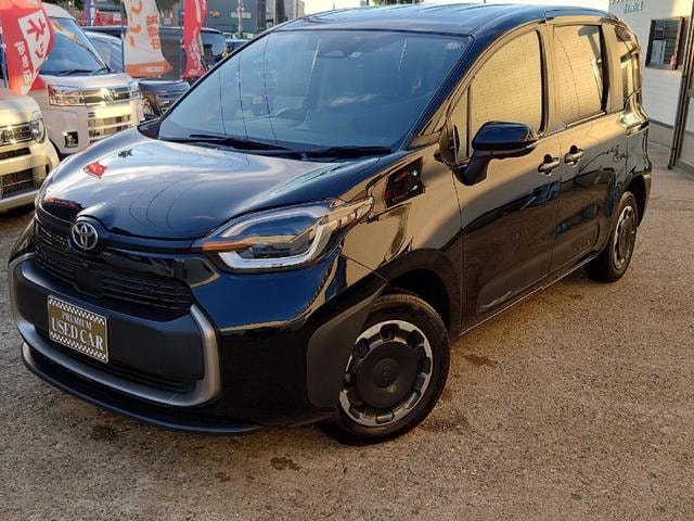Toyota SIENTA 2022 — фото автомобиля 1