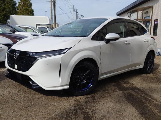 Nissan AURA 2021 — фото автомобиля 1
