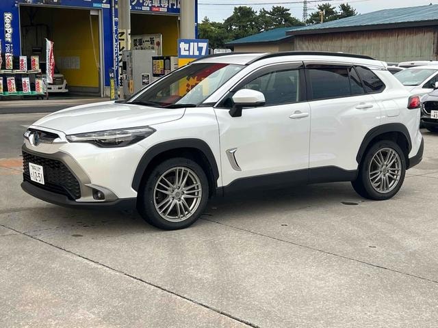 Toyota COROLLA CROSS 2021 — фото автомобиля