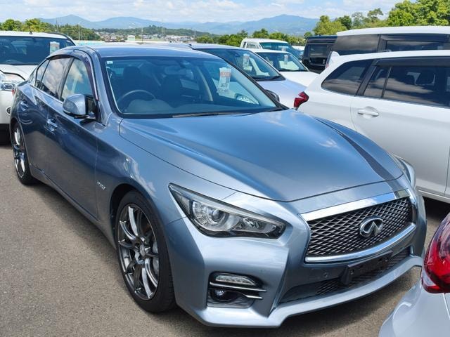 Nissan SKYLINE 2015 — фото автомобиля 1