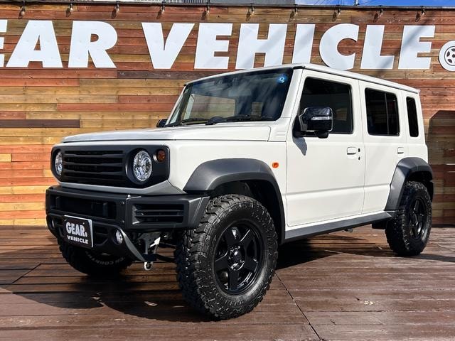 Suzuki JIMNY NOMADE 2026 — фото автомобиля 1