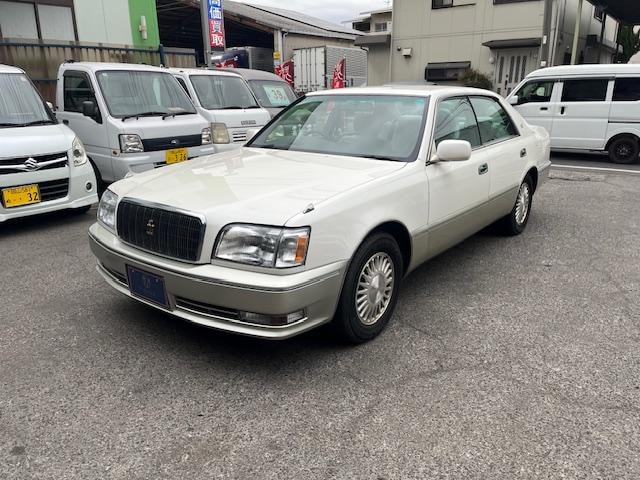 Toyota CROWN MAJESTA 1997 — фото автомобиля