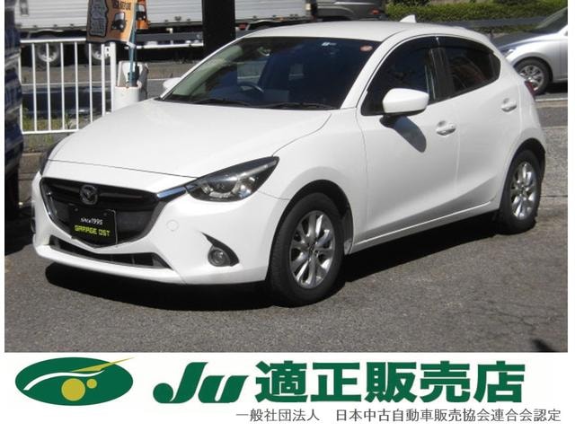 Mazda DEMIO 2016 — фото автомобиля