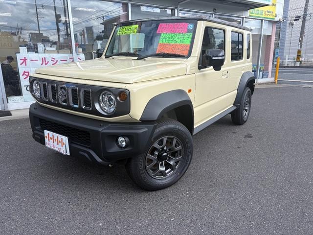 Suzuki JIMNY NOMADE 2026 — фото автомобиля