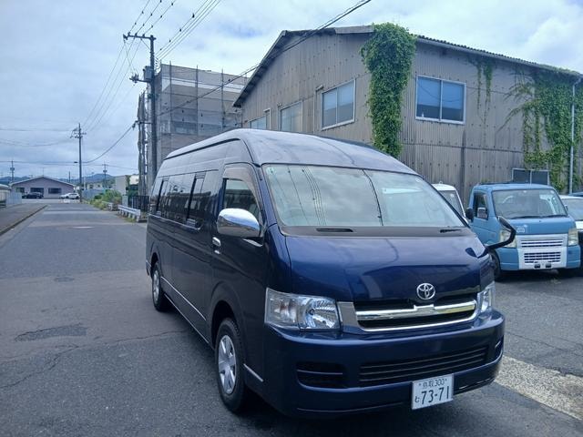 Toyota HIACE WAGON 2005 — фото автомобиля