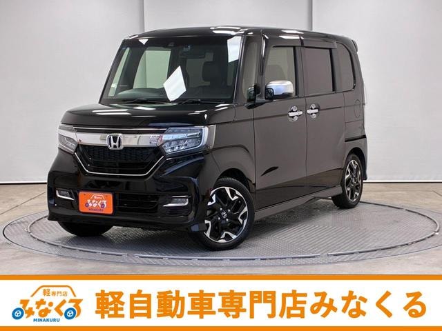 Honda N-BOX CUSTOM 2018 — фото автомобиля 1