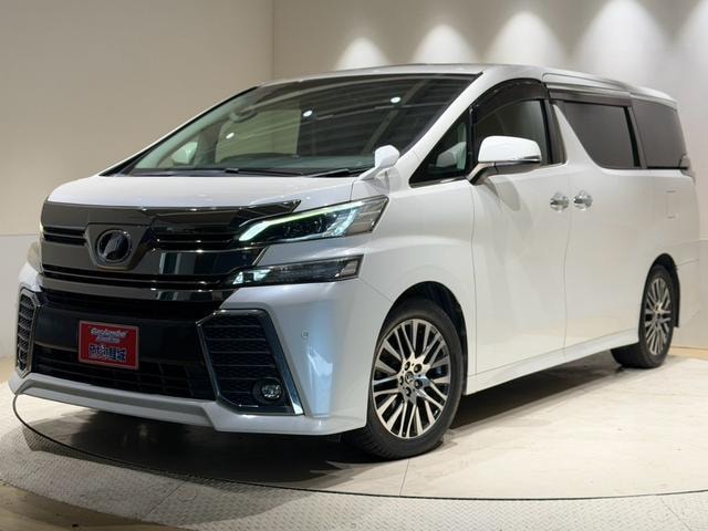Toyota VELLFIRE 2017 — фото автомобиля 1