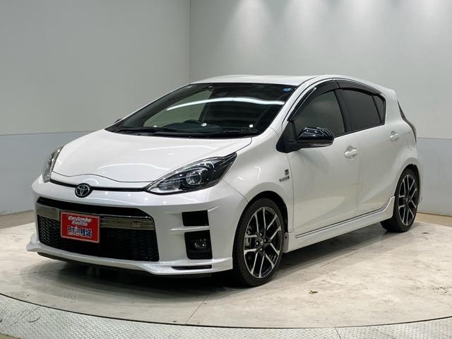 Toyota AQUA 2019 — фото автомобиля 1