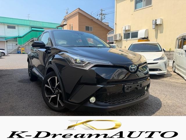 Toyota C-HR 2018 — фото автомобиля 1