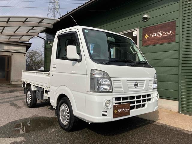 Nissan NT100CLIPPER TRUCK 2016 — фото автомобиля