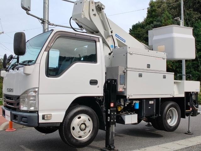 Isuzu ELF TRUCK 2018 — фото автомобиля