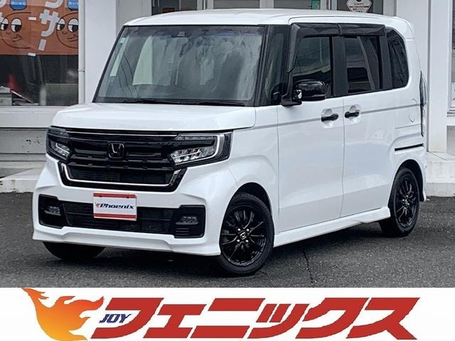 Honda N-BOX CUSTOM 2022 — фото автомобиля 1