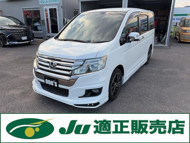 Honda STEPWAGON SPADA 2013 — фото автомобиля