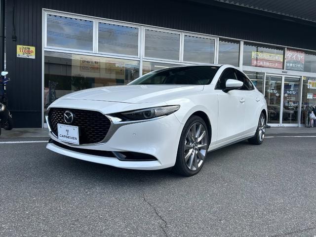 Mazda 3 SEDAN 2019 — фото автомобиля 1