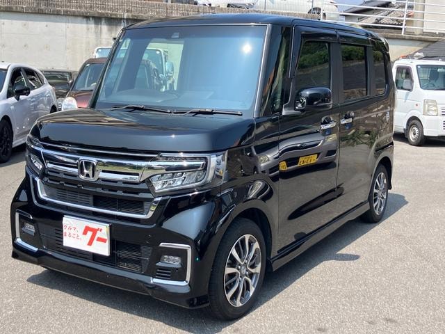 Honda N-BOX CUSTOM 2023 — фото автомобиля 1
