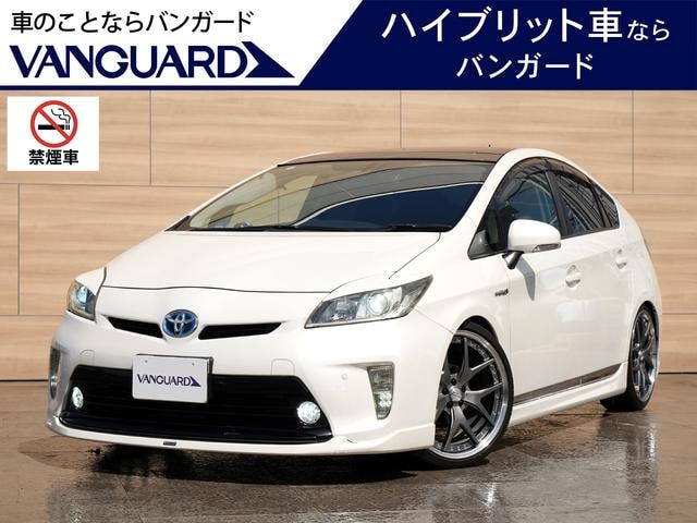 Toyota PRIUS 2014 — фото автомобиля 1