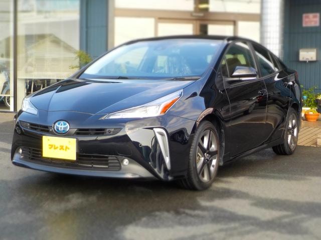 Toyota PRIUS 2020 — фото автомобиля 1