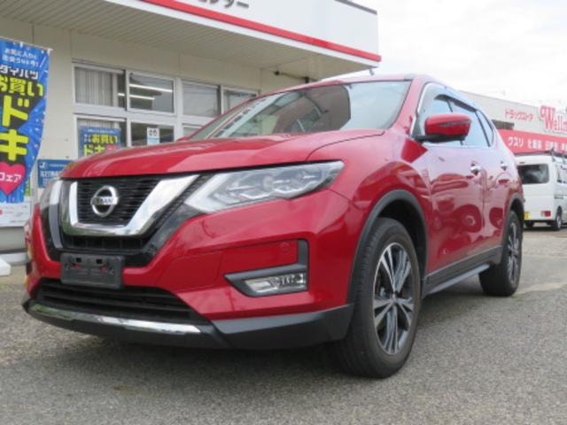 Nissan X-TRAIL 2017 — фото автомобиля