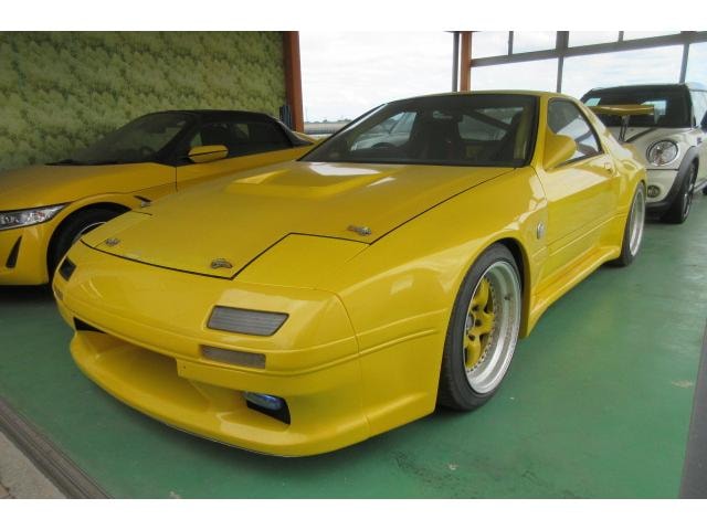 Mazda SAVANNA RX-7 1989 — фото автомобиля 1