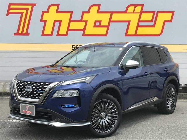 Nissan X-TRAIL 2023 — фото автомобиля