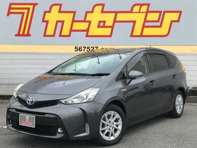 Toyota PRIUS ALPHA 2015 — фото автомобиля