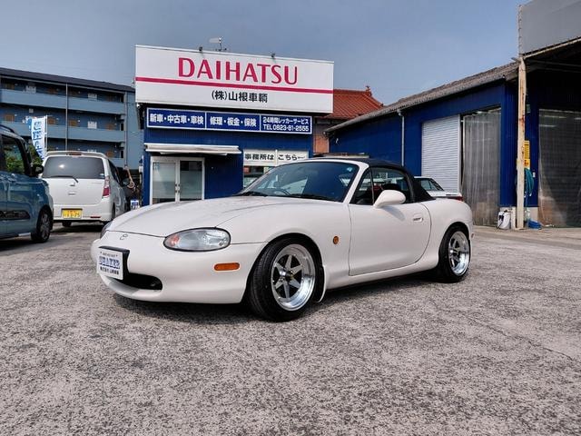 Mazda ROADSTER 1999 — фото автомобиля 1